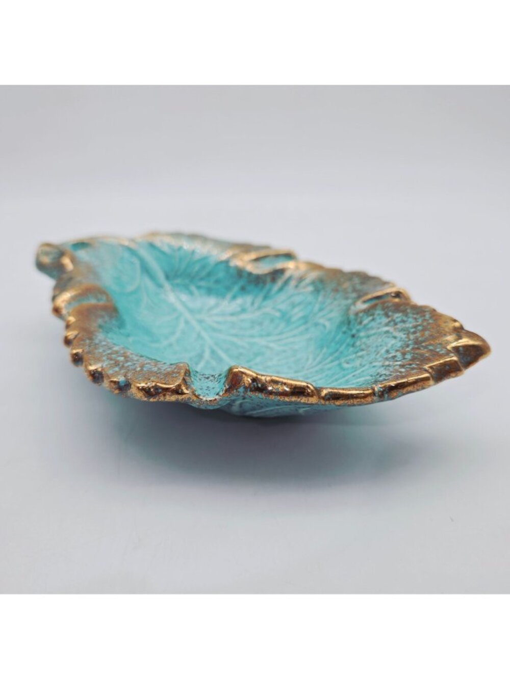 Leaf-Shaped Ceramic Ashtray Turquoise Gold Accents California Pottery 8x6 - Picture 3 of 8